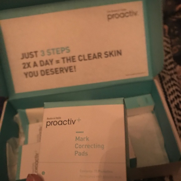 Proactive set - Picture 2 of 5